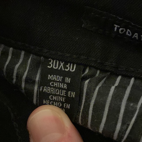 Kenneth Cole Black Slim Jeans 30x30 - Picture 4 of 4